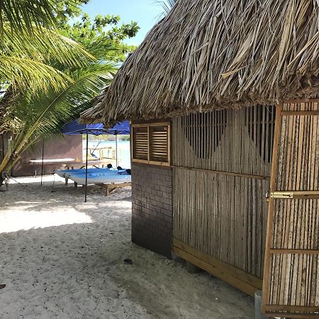 Abemama Green Eco Hotel Kiribati Kariatebike Dış mekan fotoğraf